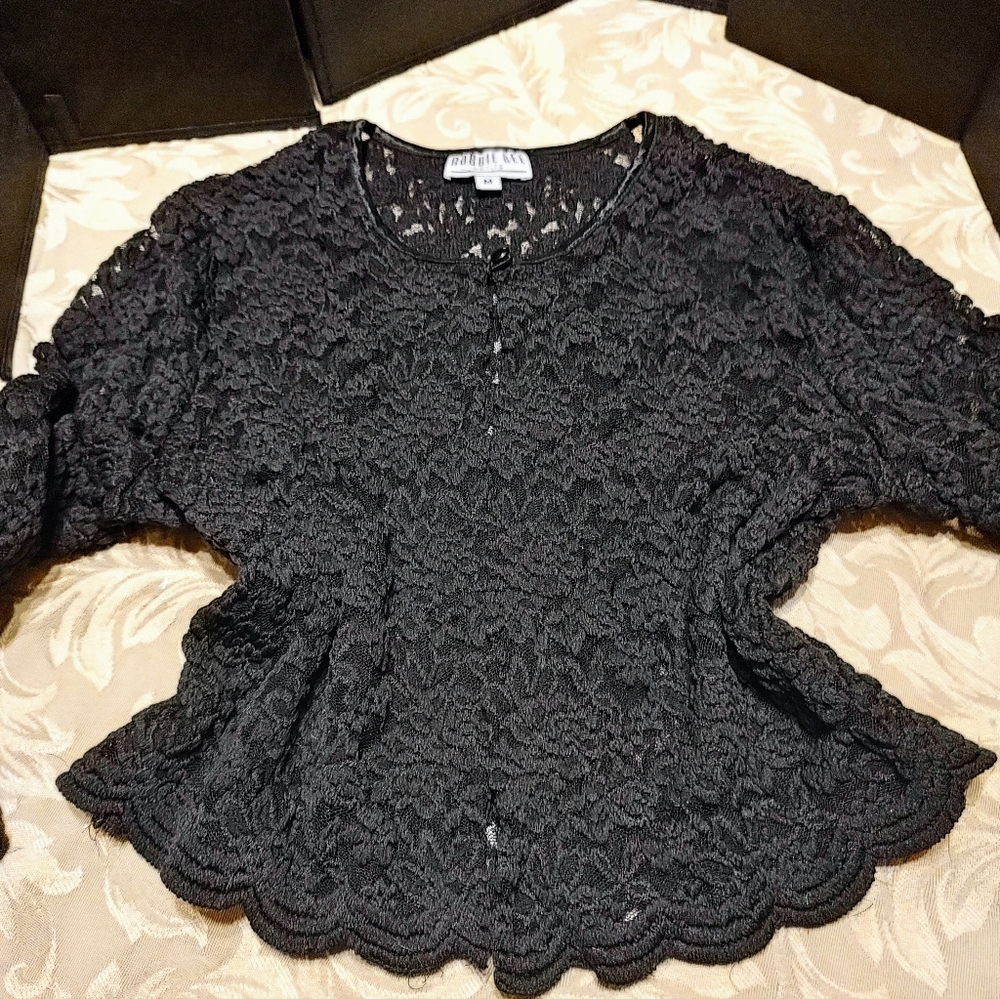 🕷️🌹🕷️ Divine Vtg 90's Onyx Black Floral Lace Scalloped Evening Cardigan - MP